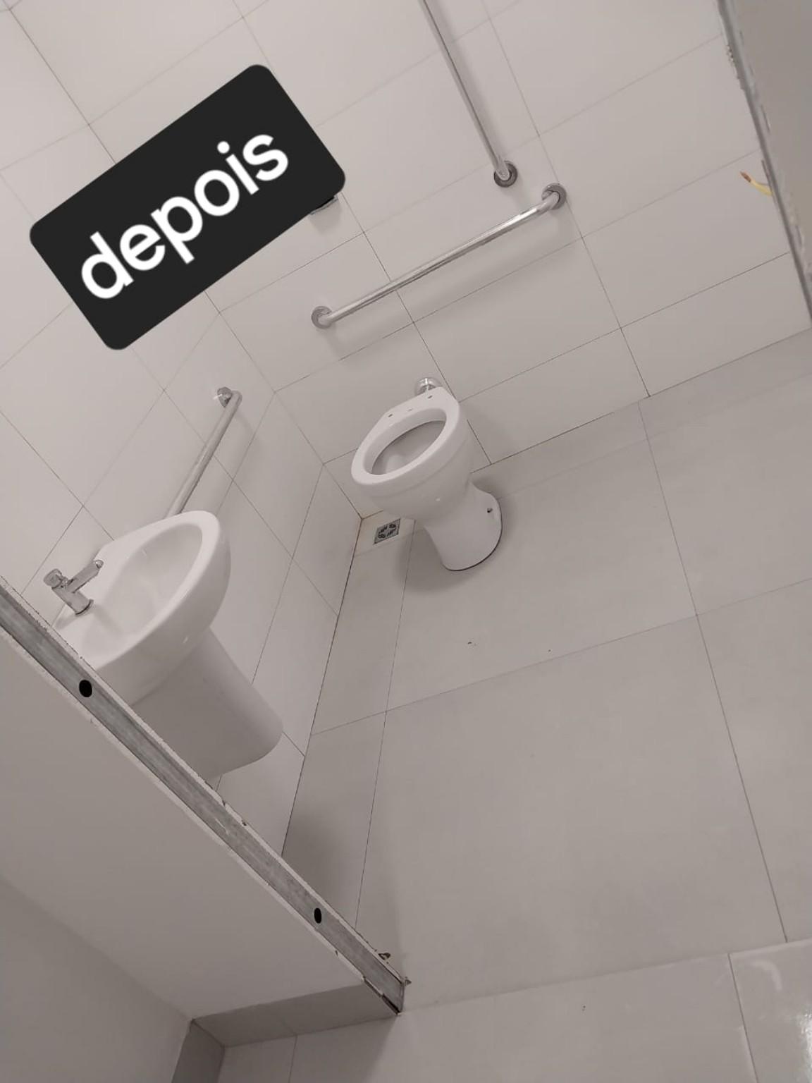 Banheiro depois da limpeza